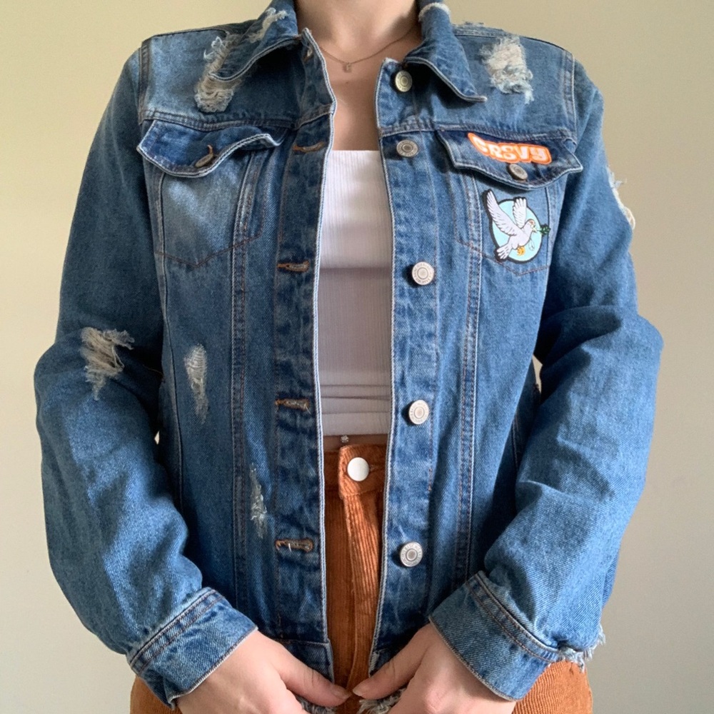 🧡 Customized jean jacket 🧡